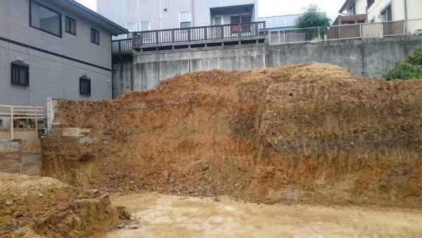 造成工事、地盤改良工事の様子