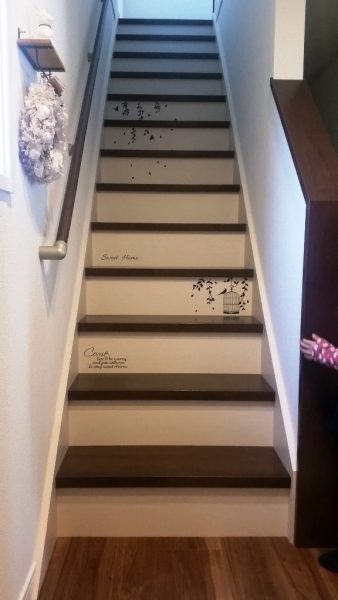 可愛いですね。 お引渡し後のお客様のお宅が、更に楽しくなってるのを見ると幸せになります。 ではwink