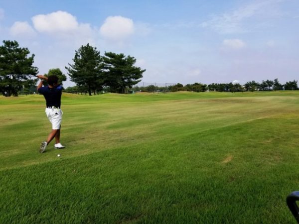 ゴルフへ行ってきました!
