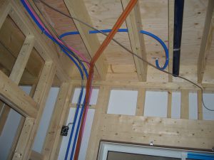 設備配管、電気配線、配管も完了しました。