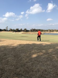 浜名湖にゴルフ