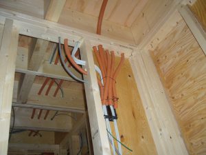 設備配管、電気配線、配管も完了しました。