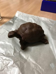 なんでカメなんだろう