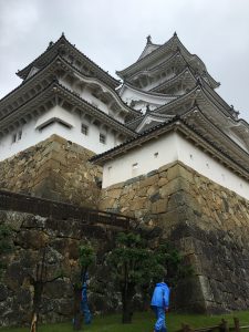 出てすぐの姫路城。