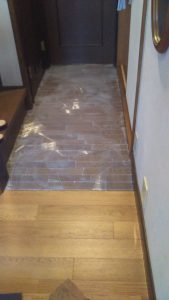 フロアー補修の一例