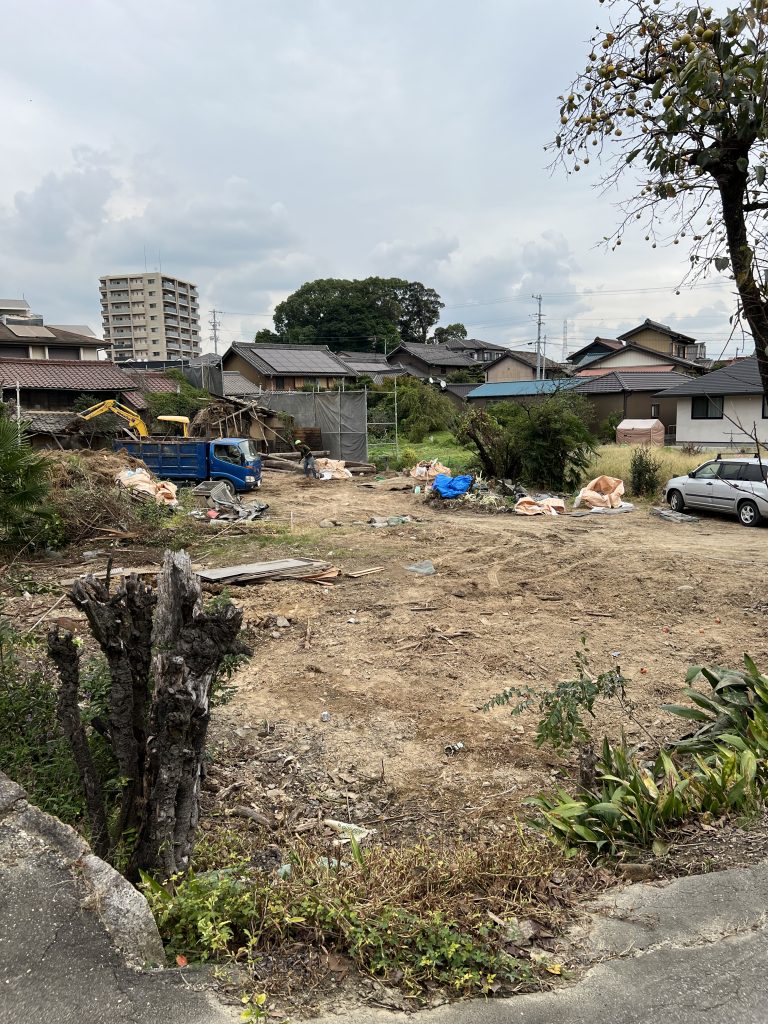 東海市加木屋町柿畑