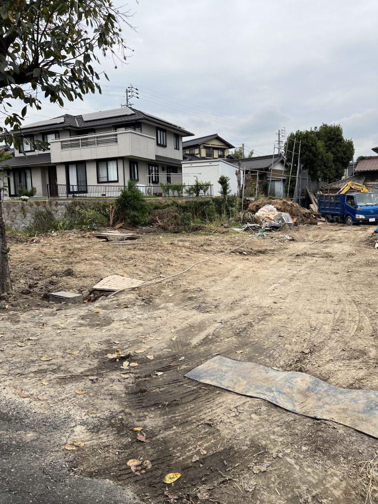 東海市加木屋町柿畑