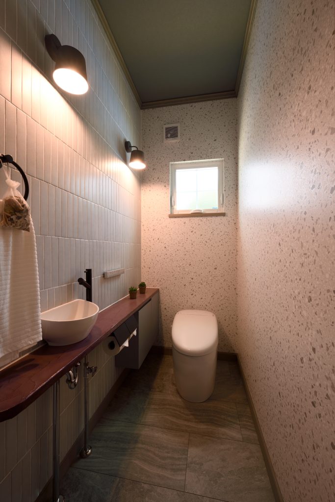 薪ストーブのあるアメリカンヴィンテージハウス｜東海市の詳細画像