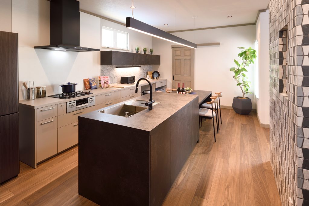 薪ストーブのあるアメリカンヴィンテージハウス｜東海市の詳細画像