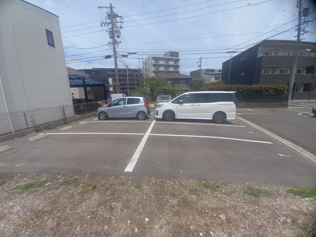 高横須賀　月極駐車場