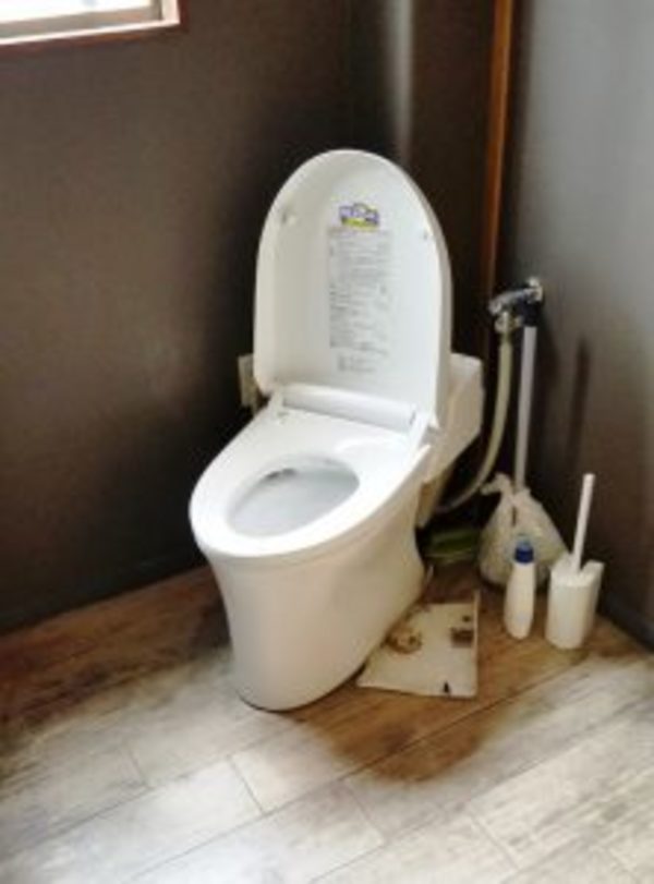 会社のトイレ　リニューアル