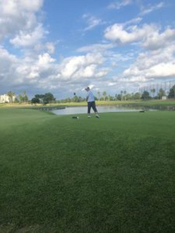 みんなでゴルフ