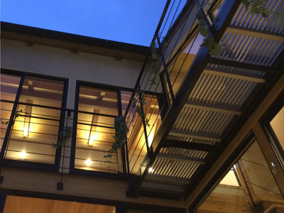 空を感じる家のサムネイル