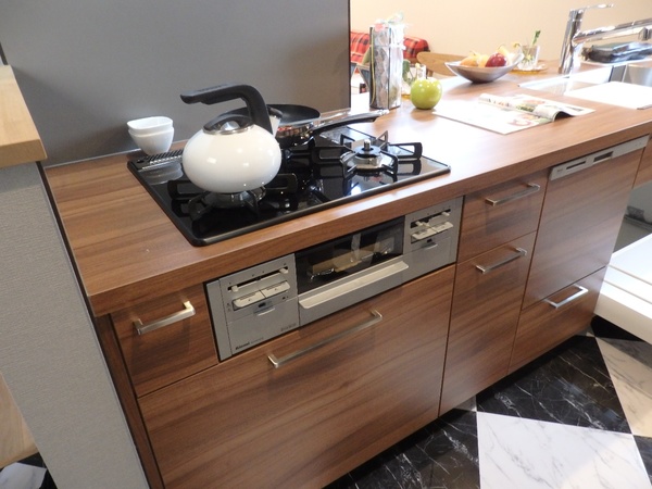 栄和興産なら他社でオプション扱いのアイテムも標準で付いています！