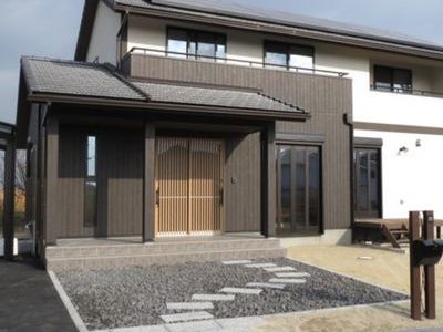 古き良き和心を感じる家のサムネイル