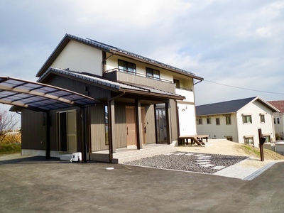 古き良き和心を感じる家のサムネイル