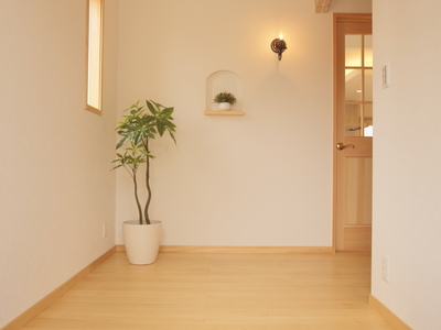 自然素材のかわいい家のサムネイル