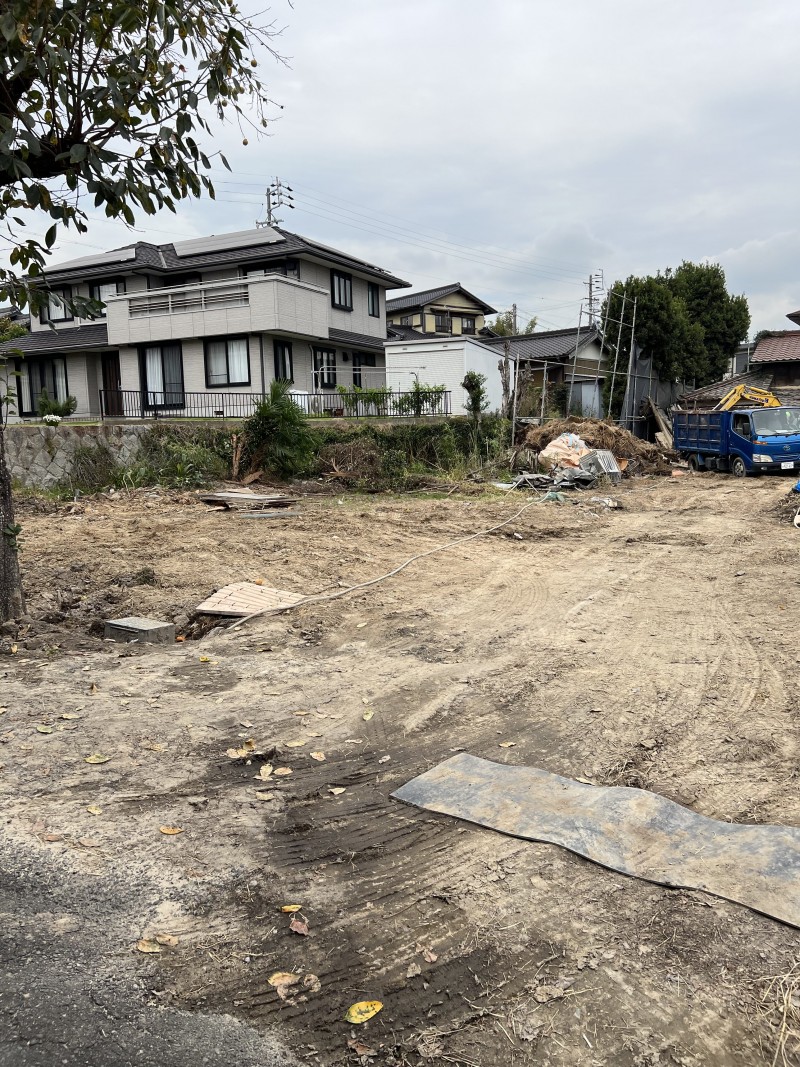 東海市加木屋町柿畑のサムネイル