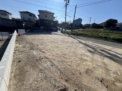知多市八幡儀七山　B号地（建築条件付き土地）のサムネイル