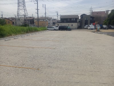 八幡新田西　月極駐車場
