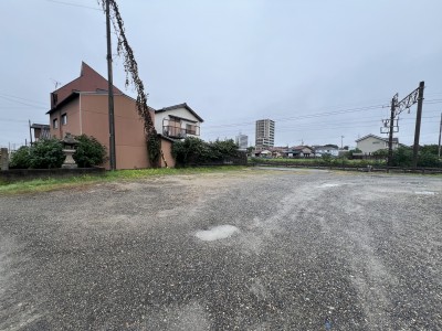 西平子　月極駐車場のサムネイル