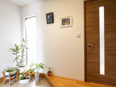 家族と過ごすゆとりある住まいのサムネイル