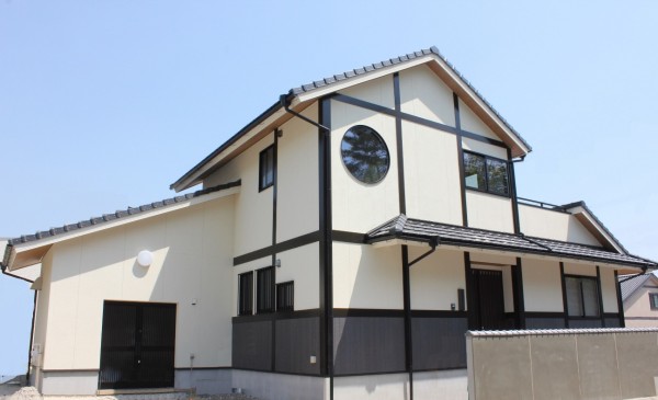 栄和興産の家づくり事例【洋のテイストを少し取り入れた和風住宅・前編】