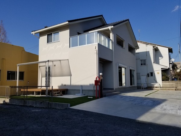 栄和興産の家づくり事例【飽きが来ないシンプルで掃除がしやすい家・前編】