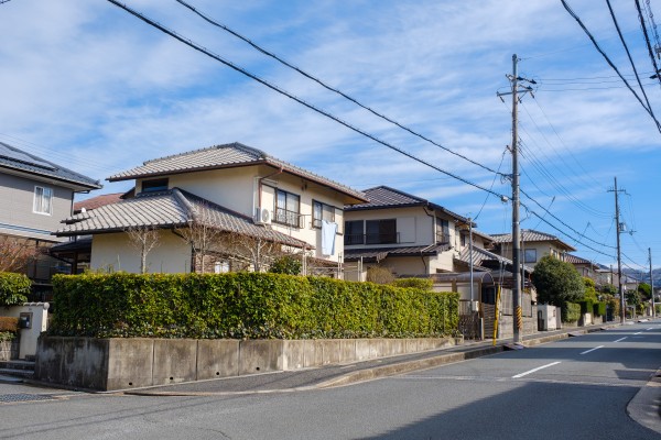 【土地探しポイント】古家付きの土地を購入するメリットと注意点